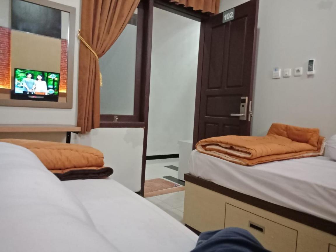 Amaya Guest House Syariah Alastuwo Eksteriør billede